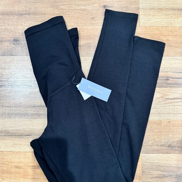 Motherhood Maternity Classic Black Leggings - Picture 1 of 4